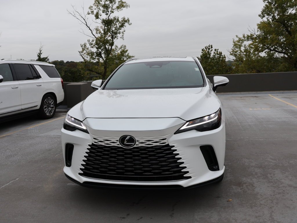 Used 2024 White Pearl Lexus 350 Premium Plus image 2