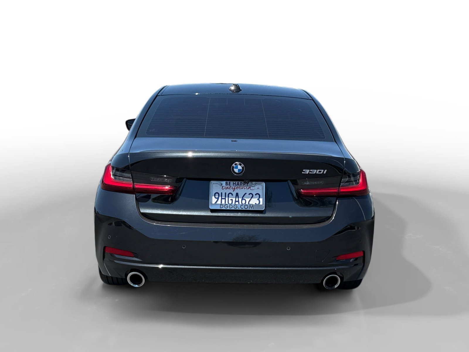 Used 2023 Black Sapphire Metallic BMW 330i image 4