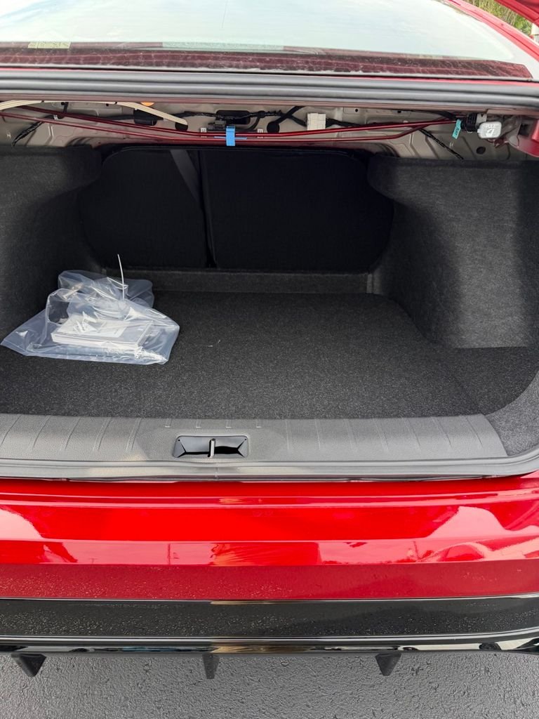New 2026 Scarlet Ember Tintcoat Nissan SR image 19