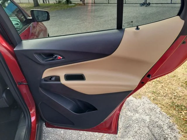 Used 2023 Red Chevrolet Premier image 32