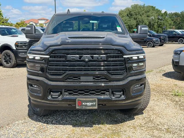 New 2026 Diamond Black Crystal Pearl-Coat Exterior Paint RAM Laramie image 3