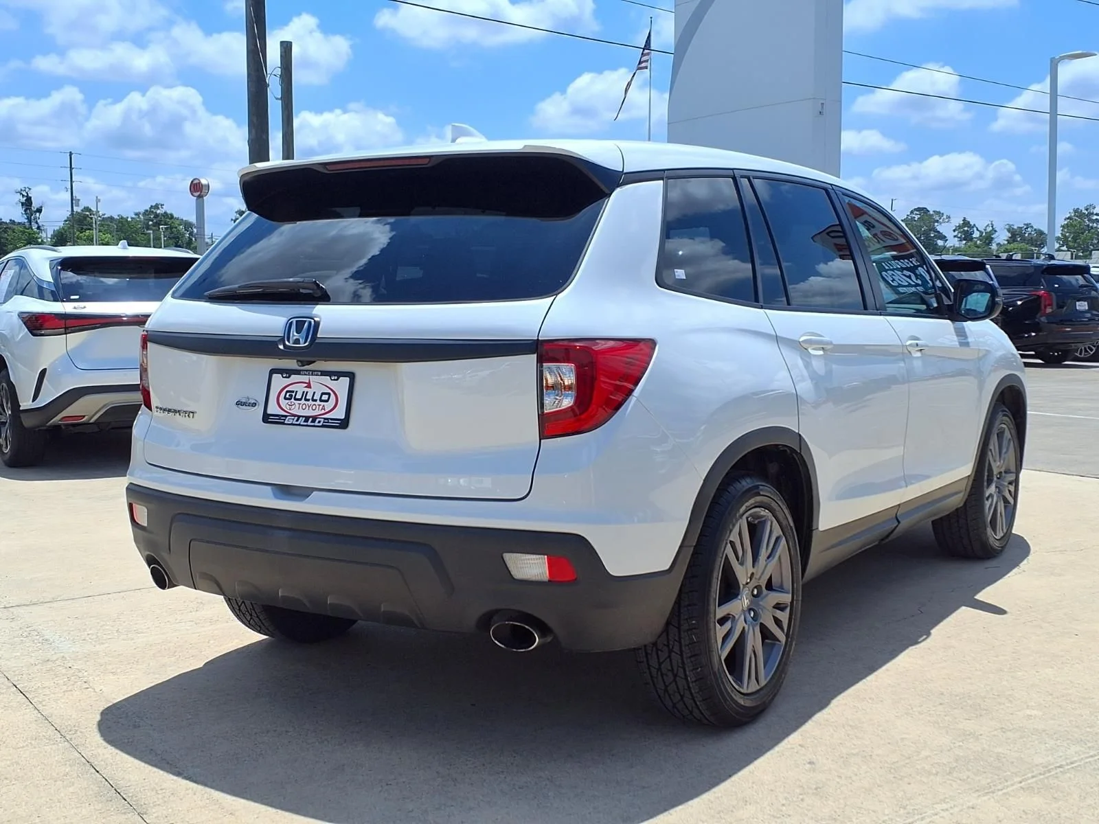 Used 2020 White Honda EX-L image 6