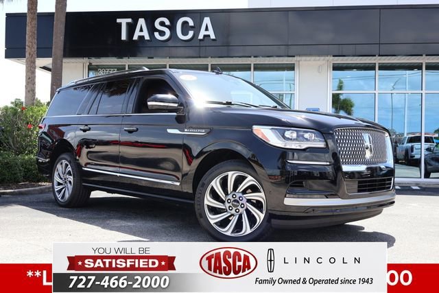 2023 Lincoln Navigator L Reserve