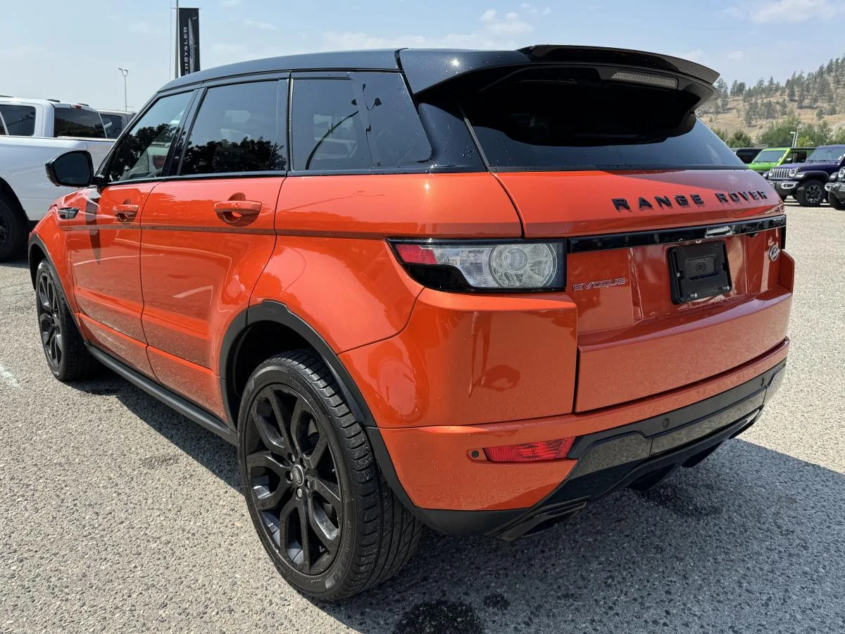 Used 2015 Orange Land Rover Dynamic Premium 5 image 9