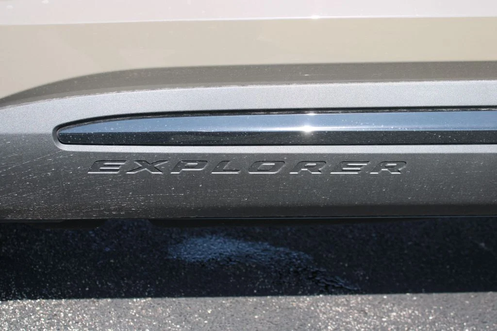 New 2026 Marsh Gray Ford Tremor® image 6
