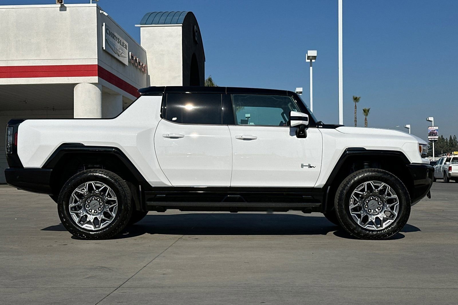 2025 GMC HUMMER EV 3X - Photo 8