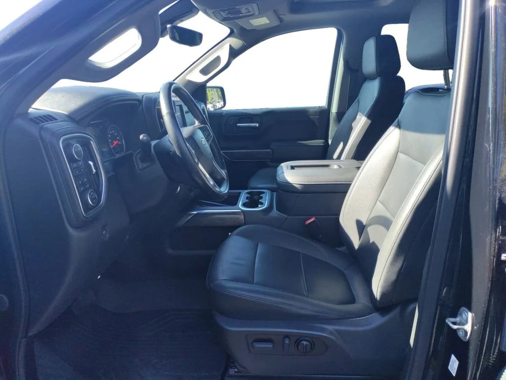 Used 2022 Black Chevrolet LTZ image 9