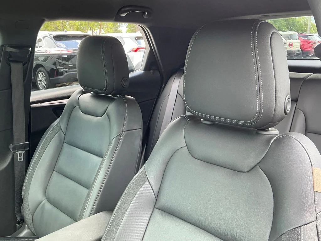 Used 2022 Blue Chevrolet ACTIV image 27