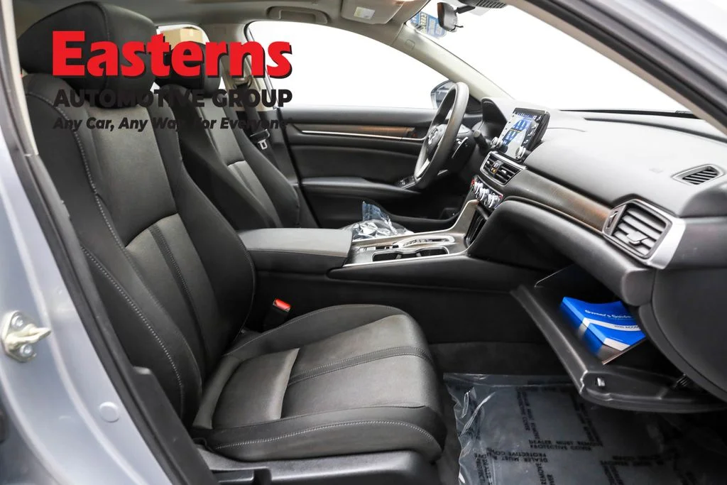 Used 2020 Silver Honda EX image 22