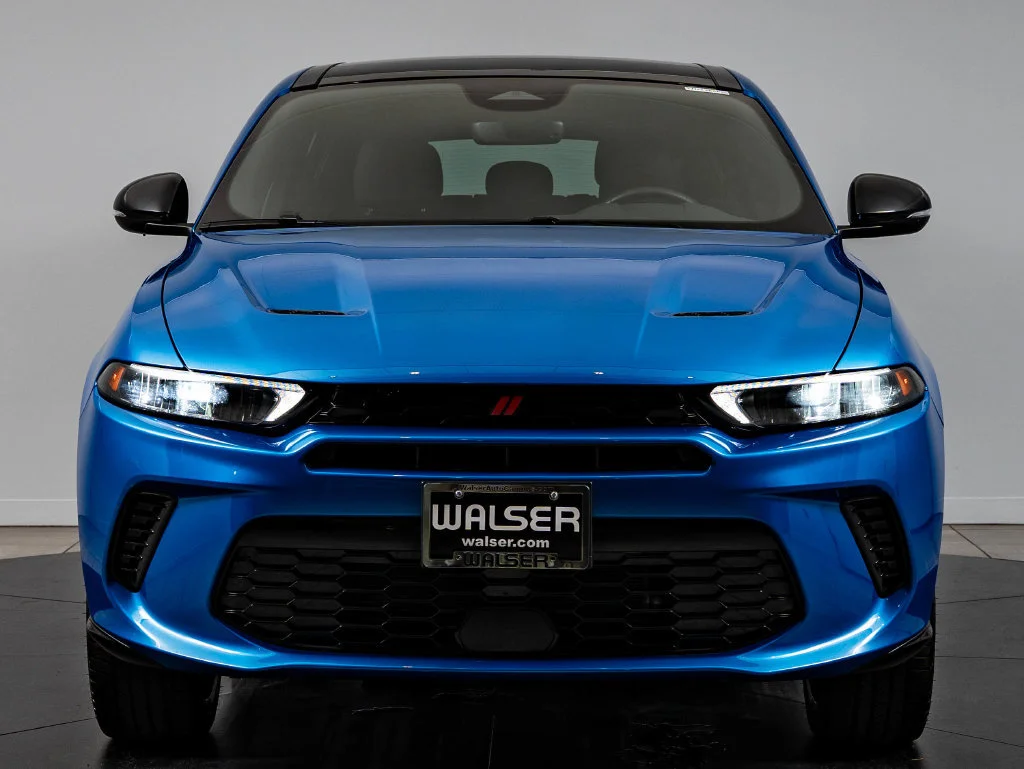Used 2024 Blu Bayou Dodge R/T Plus image 2