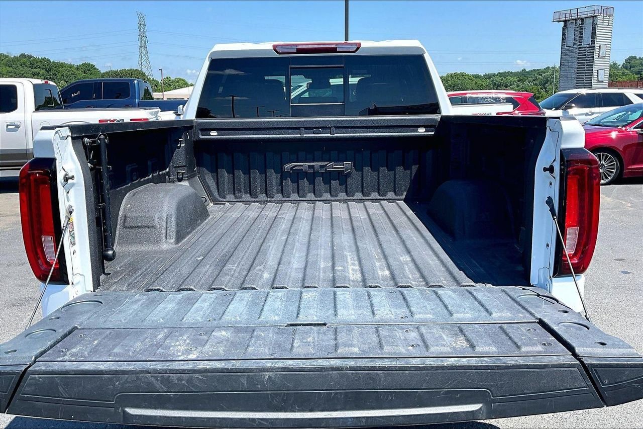 Used 2024 Summit White GMC AT4 image 9