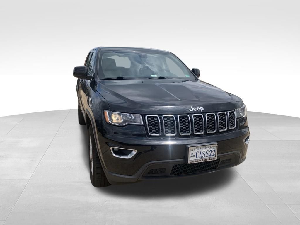 Used 2022 Black Jeep Laredo E image 8