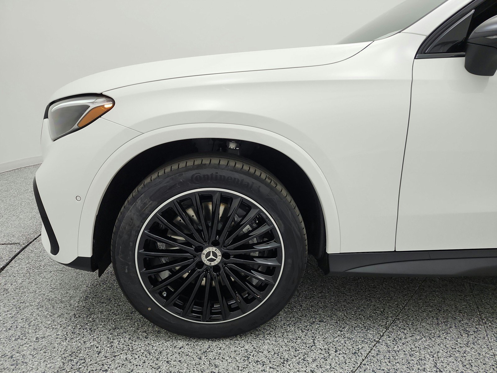 New 2027 Polar White Mercedes-Benz GLC 300 4MATIC® Coupe image 34
