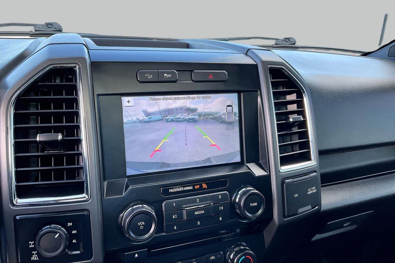 Used 2016 Blue Flame Metallic Ford XLT image 23