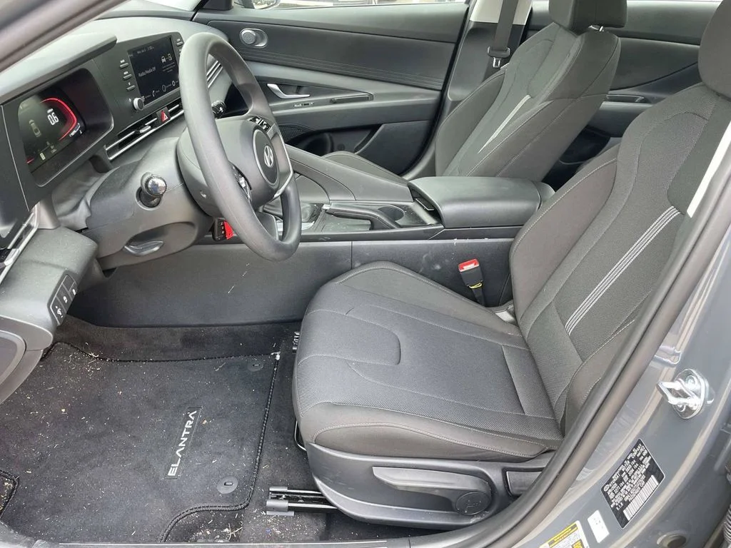 New 2026 Gray Hyundai SE image 14