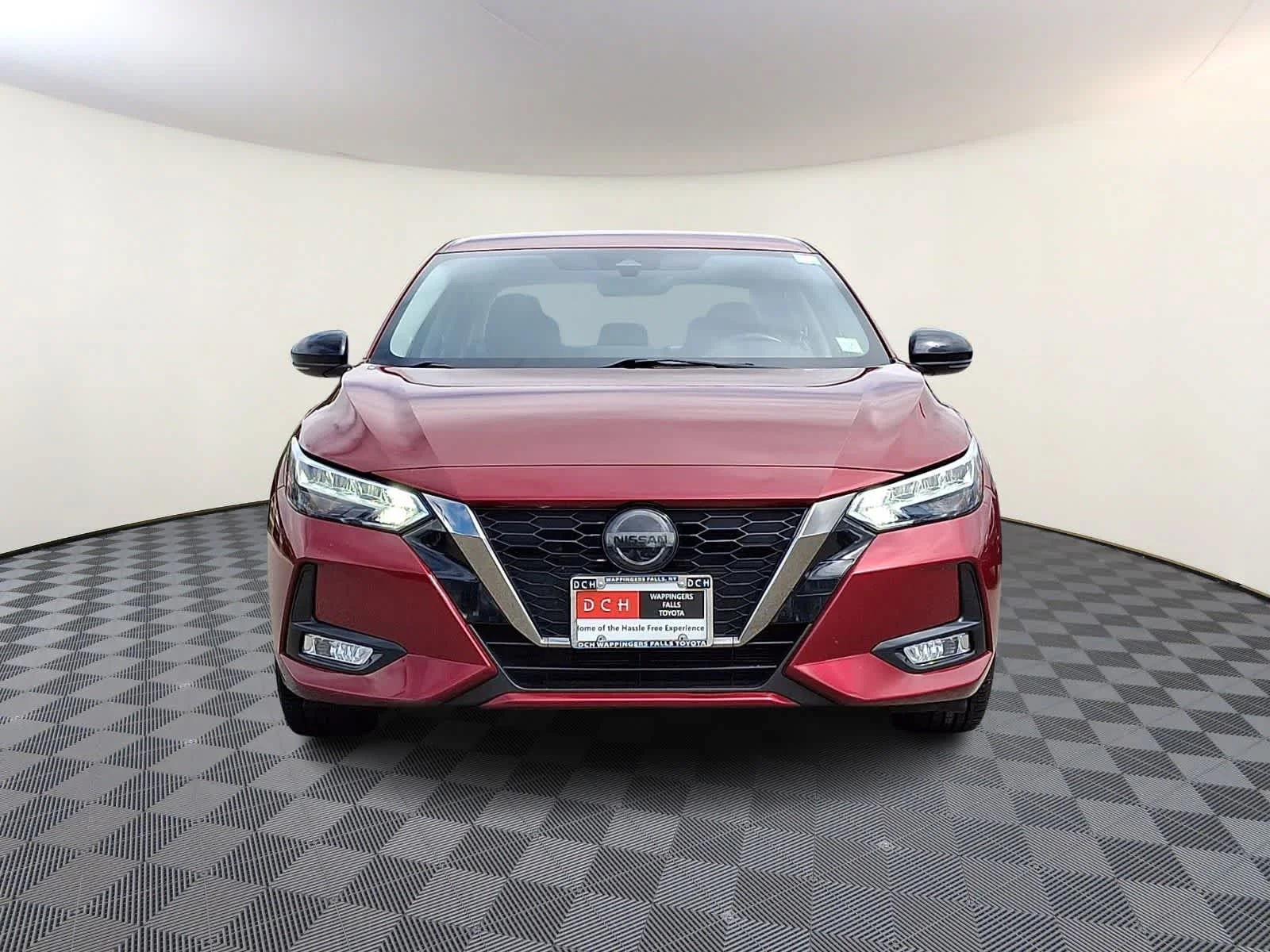 Used 2022 Scarlet Ember Tintcoat Nissan SR image 3