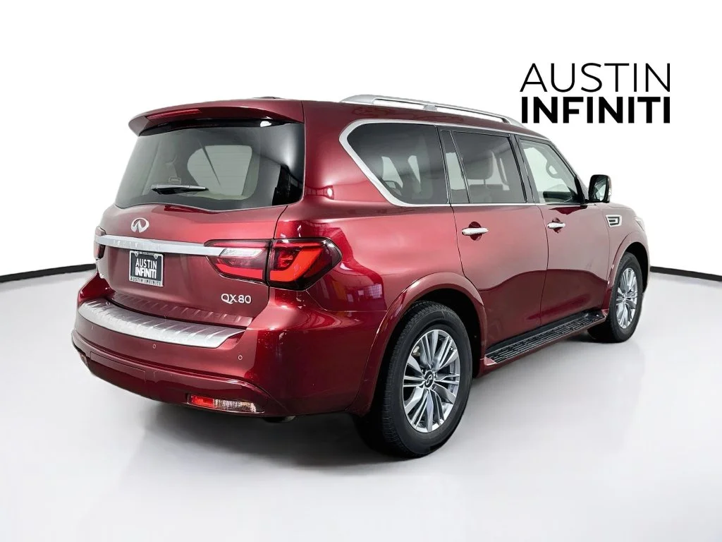 Certified Used 2022 Red INFINITI LUXE image 9