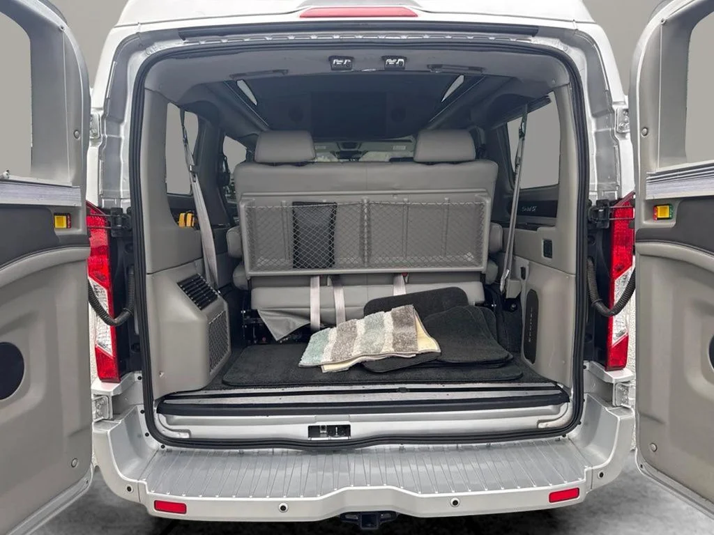 Used 2019 Silver Ford Base image 17