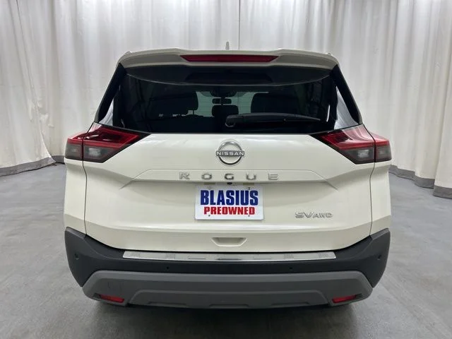 Used 2023 White Nissan SV image 25