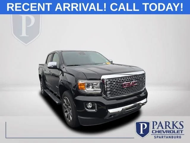 2020 GMC Canyon 4WD Denali Crew Cab Short Box's photo