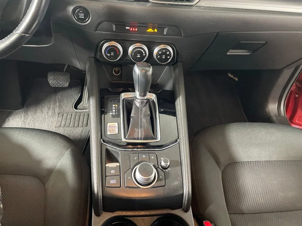 Used 2021 Red Mazda Sport image 17