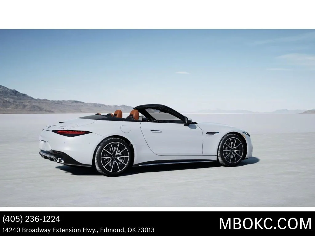 New 2027 MANUFAKTUR Moonlight White Metallic Mercedes-Benz AMG® SL 43 Roadster image 20