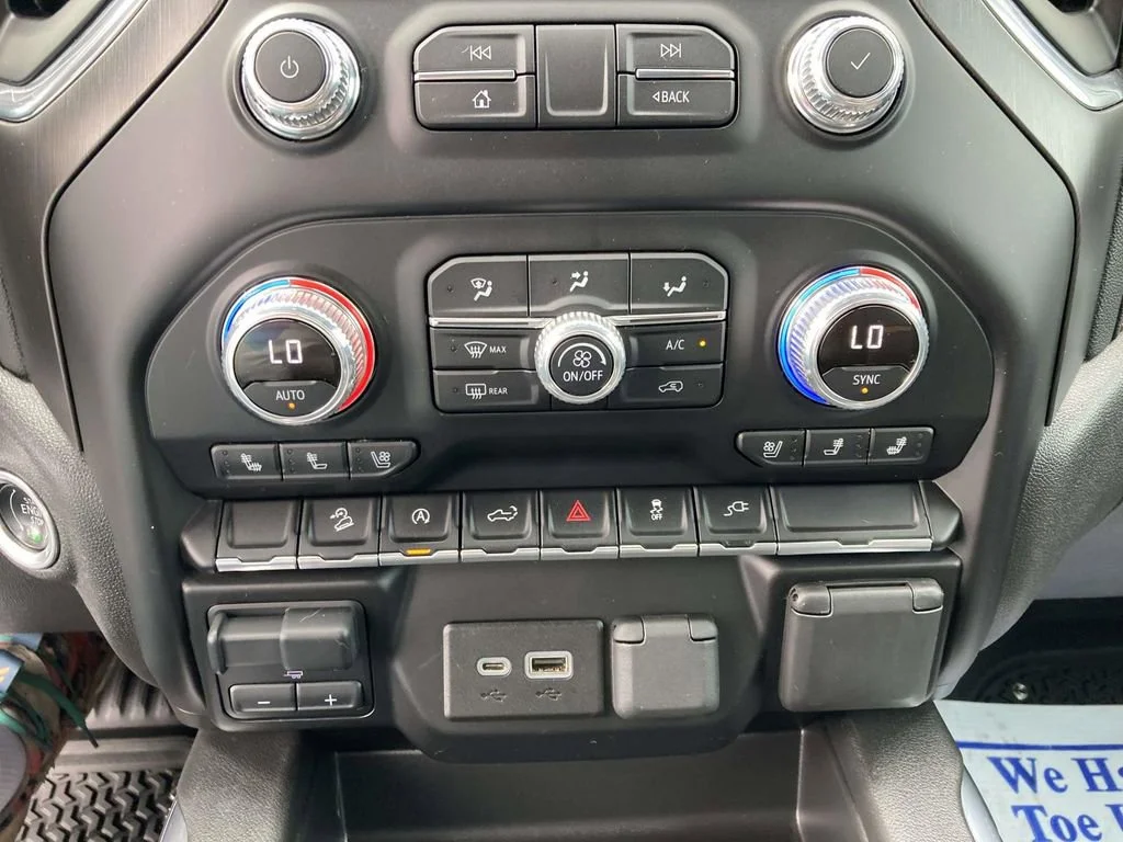 Used 2021 Satin Steel Metallic GMC AT4 image 20