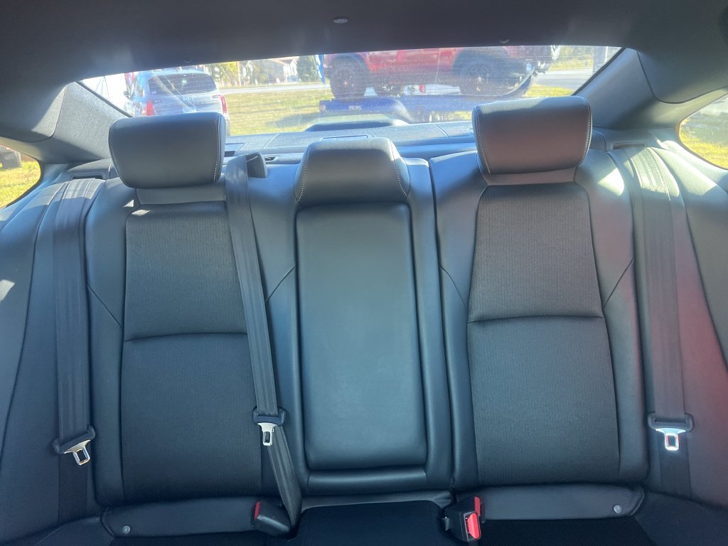 Used 2021  Honda Sport image 20