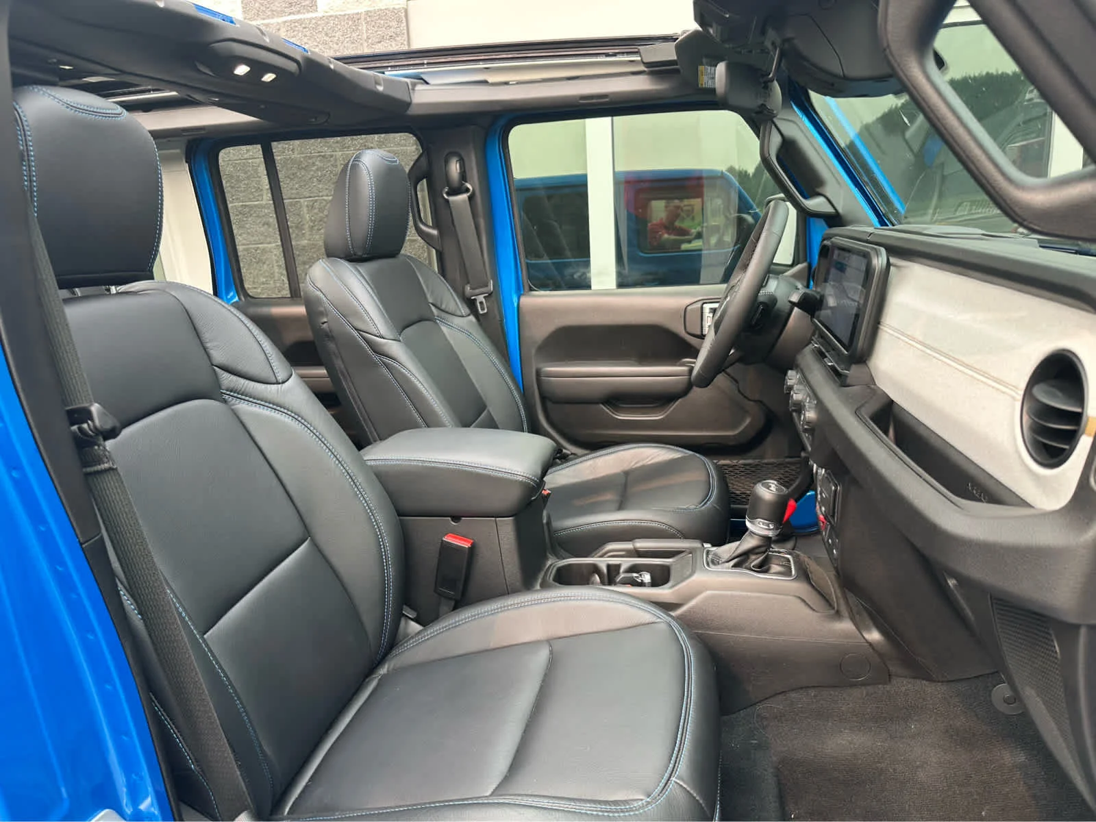 Used 2026 Hydro Blue Pearlcoat Jeep Willys image 17