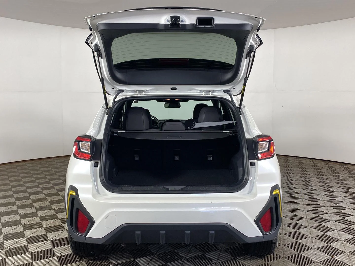 Used 2024 Crystal White Pearl Subaru Sport image 7