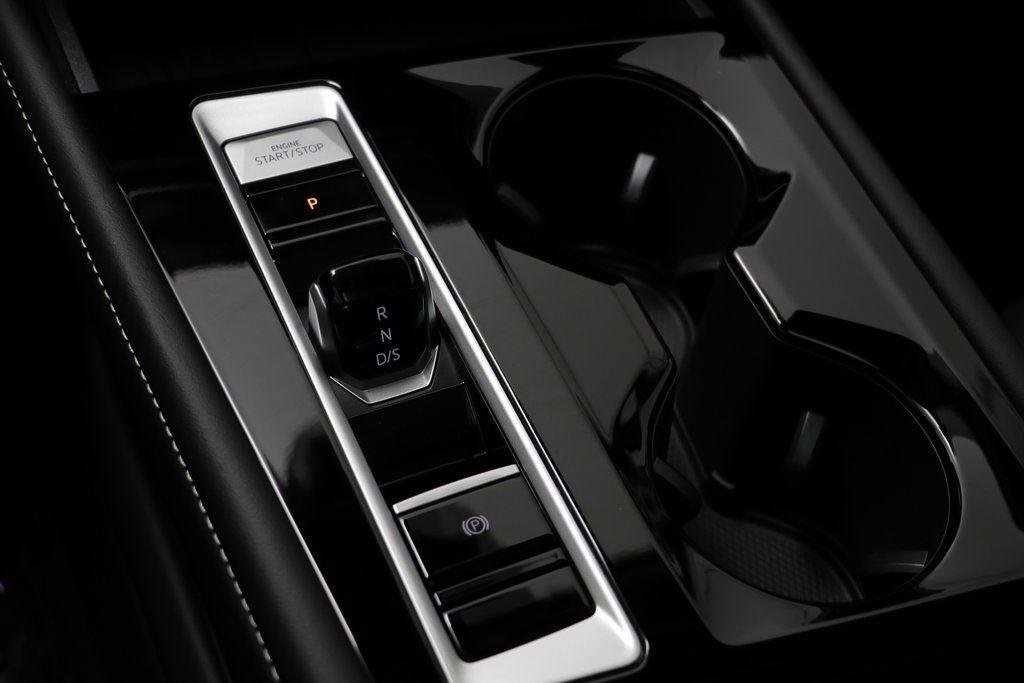 2026 Volkswagen Atlas SEL Premium R-Line - Photo 12