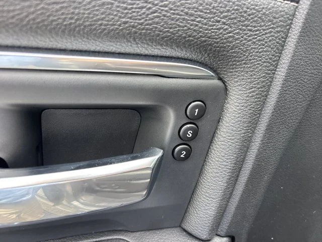 New 2026 Ceramic Gray Clear-Coat Exterior Paint RAM Laramie image 23