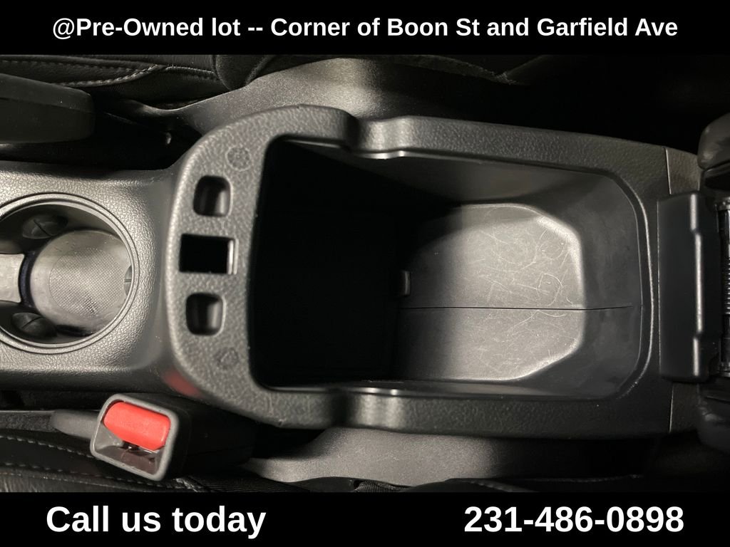 Used 2018 Black Jeep Limited image 26