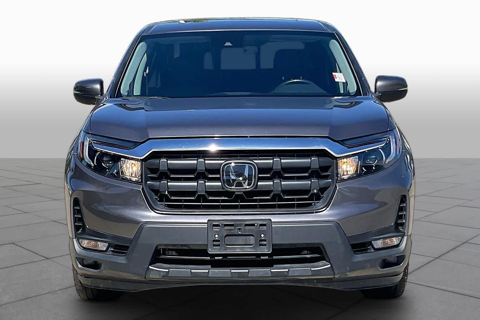 Used 2025 Modern Steel Metallic Honda RTL image 4