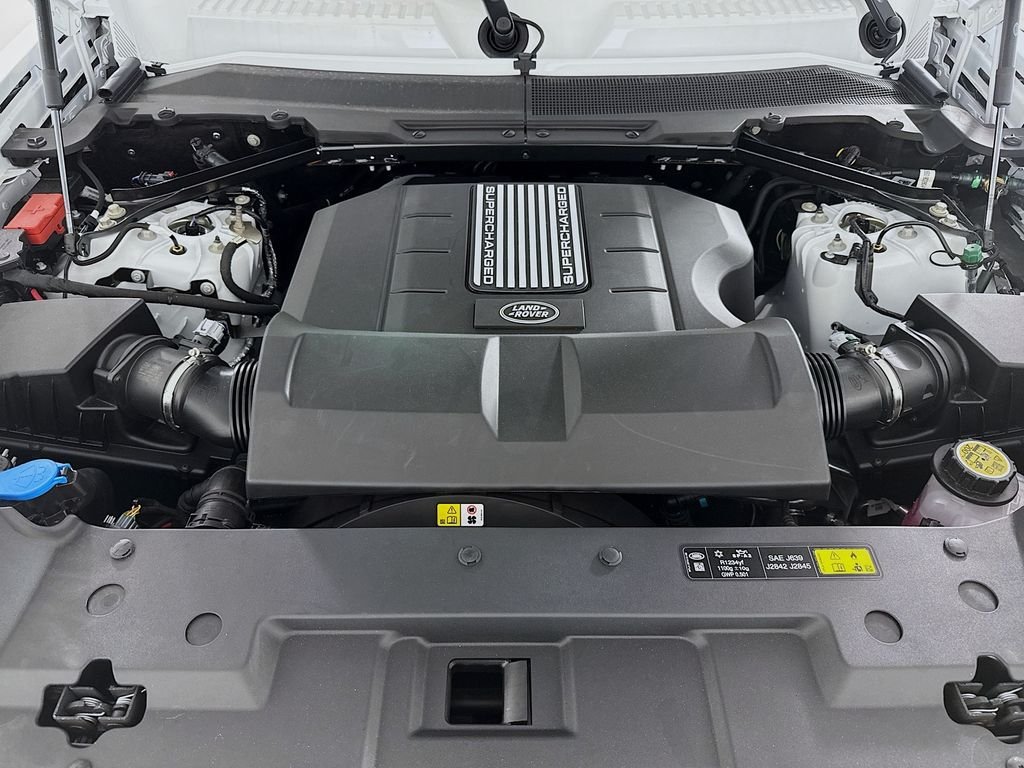 2025 Land Rover Defender V8 - Photo 32