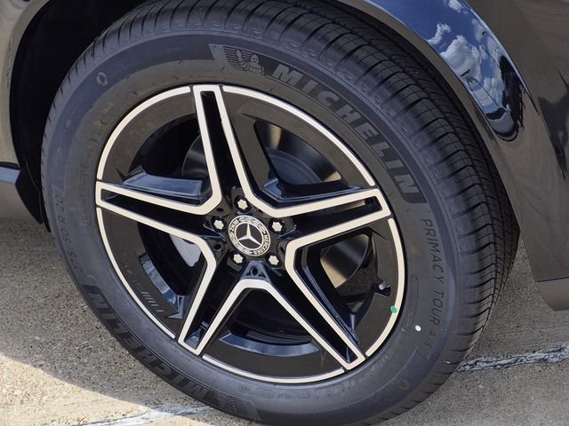 New 2026 Black Mercedes-Benz GLE 450 image 7