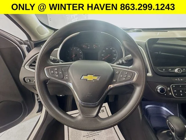 Used 2024 White Chevrolet LT image 11