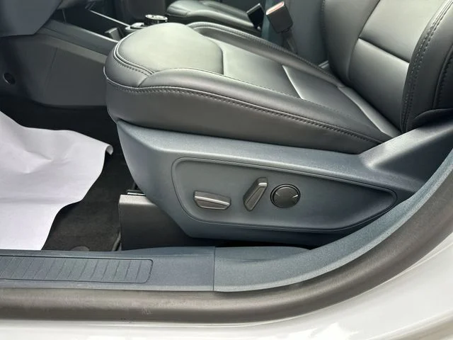 New 2026 Space White Metallic Ford Lariat® image 16
