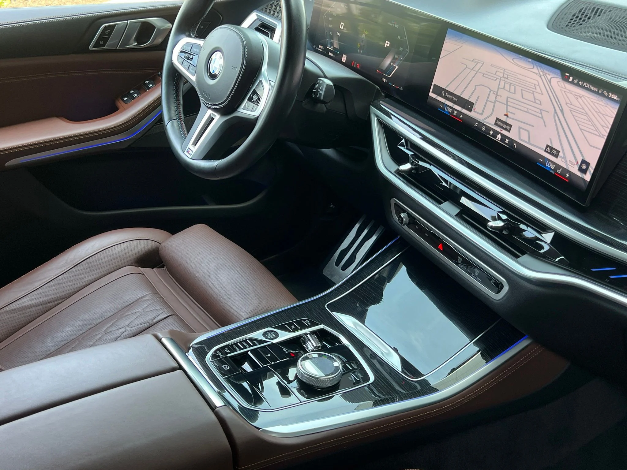 Used 2024 Gray BMW M60i image 15