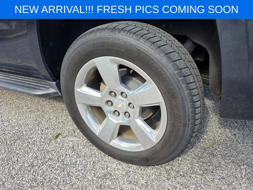 Used 2020 SHADOW GRAY METALLIC Chevrolet LT image 6
