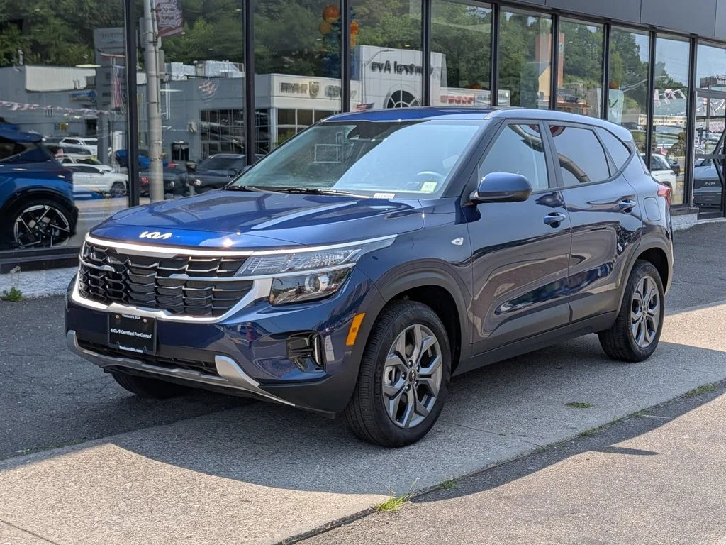 Used 2025 Blue Kia LX image 2