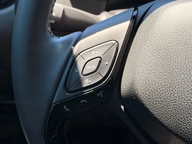 Used 2021 White Toyota XLE image 13