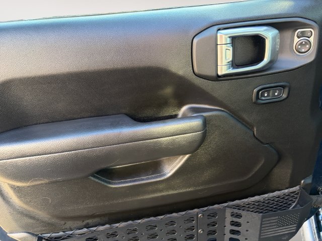 Used 2025 Blue Jeep Nighthawk image 10