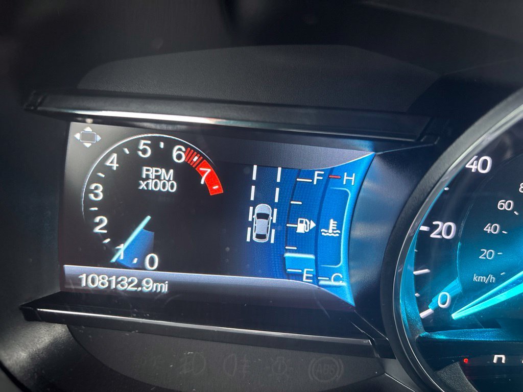 Used 2018 Blue Ford Sport image 4