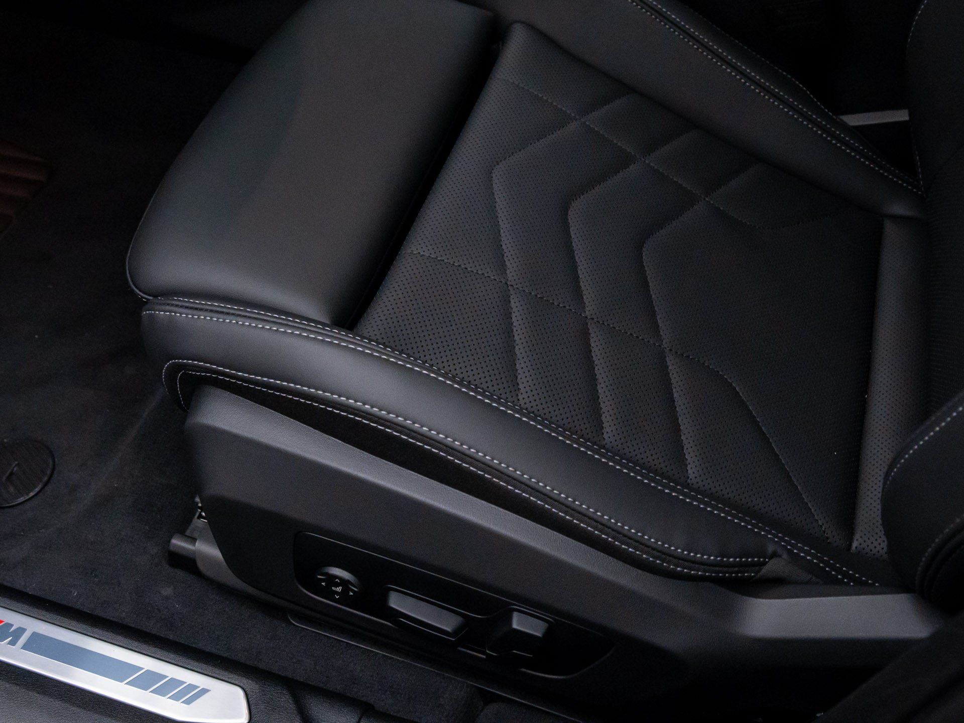 2026 BMW 2 Series M235 - Photo 17
