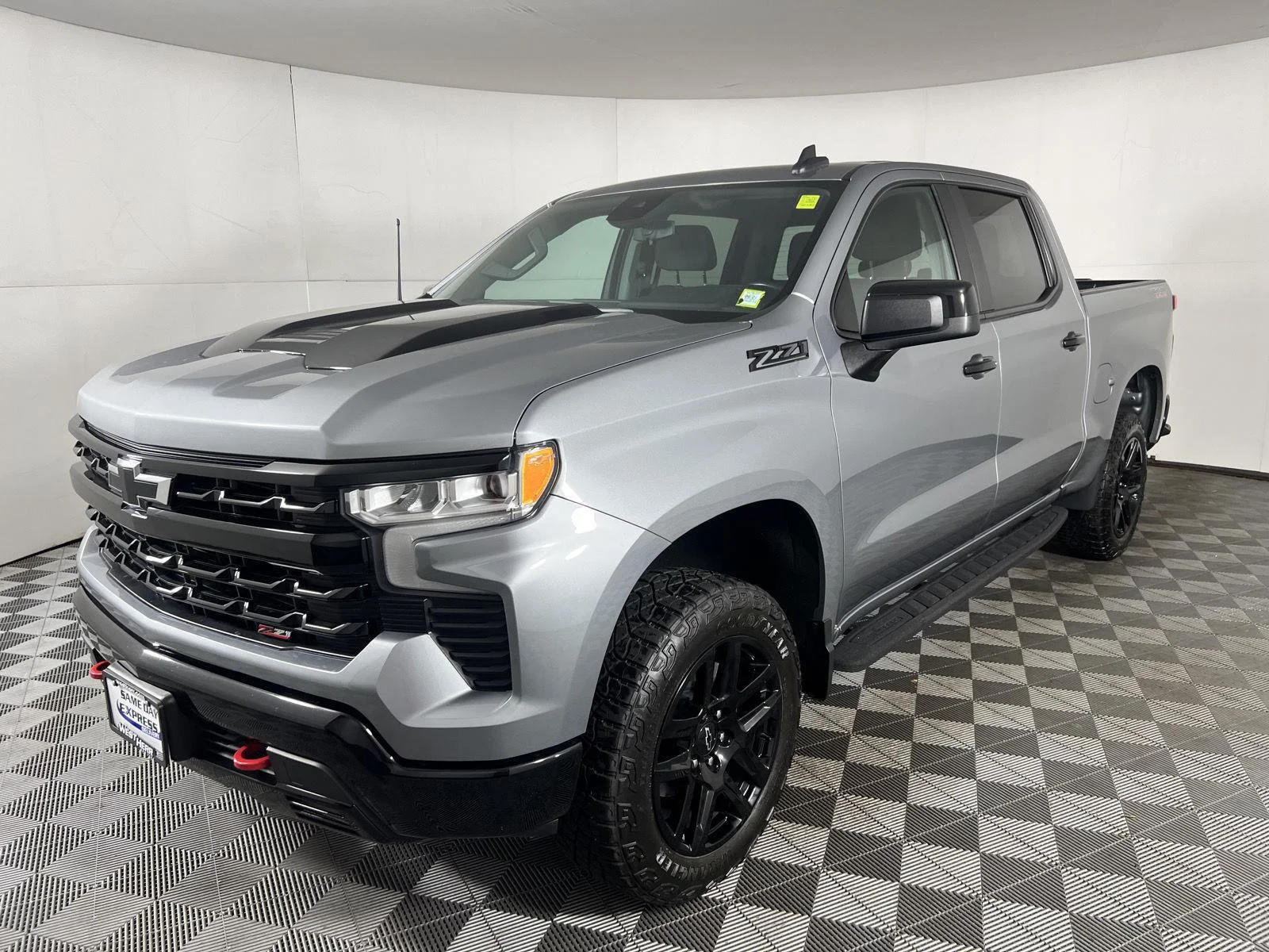 Used 2023 Sterling Gray Metallic Chevrolet LT Trail Boss image 21