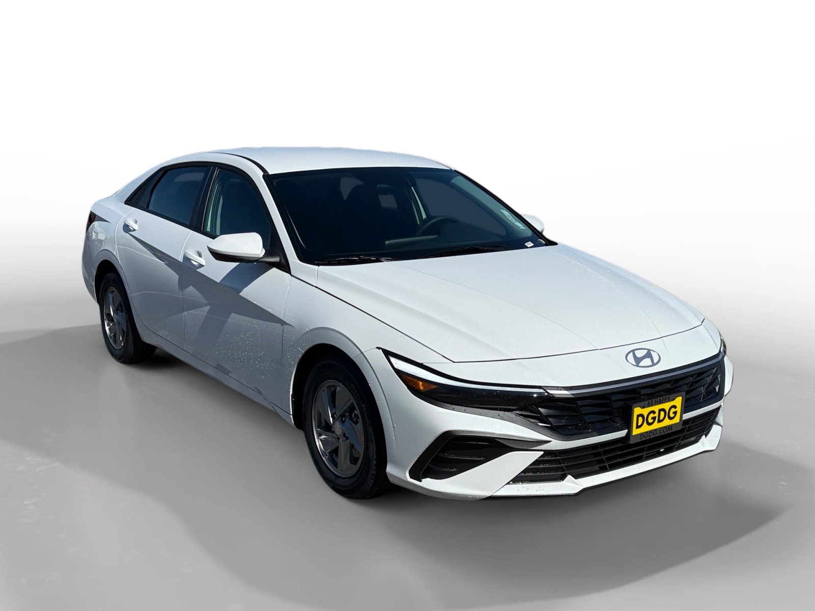 New 2026 Serenity White Hyundai SE image 7