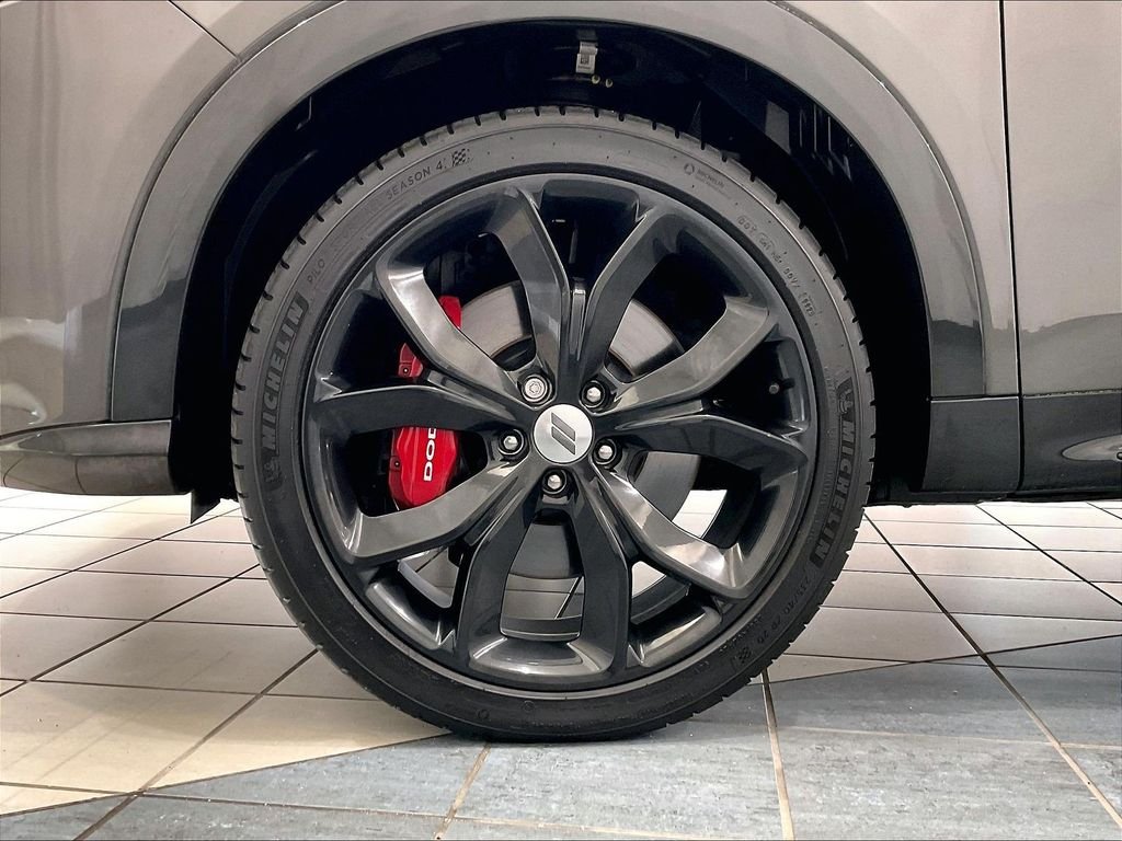 Used 2024 Gray Cray Dodge R/T image 7
