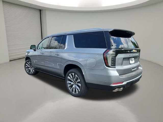New 2026 Sterling Gray Metallic Chevrolet High Country image 5