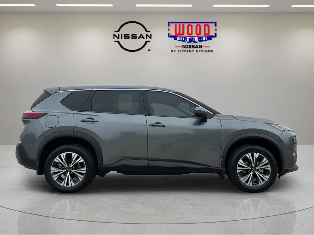 Certified Used 2023 Gun Metallic Nissan SV image 2